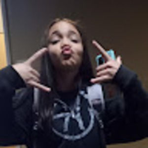 Meet your Posher, Alisha